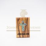 Magnetic Cross